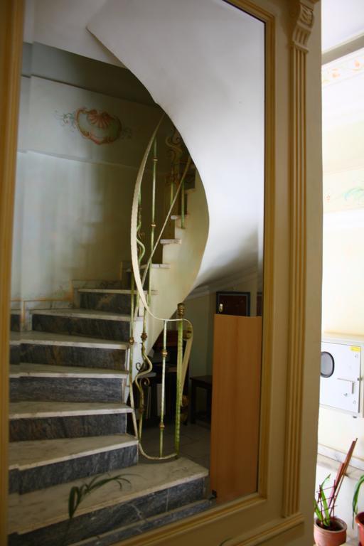 Villa Tamara บูคาเรสต์ ภายนอก รูปภาพ